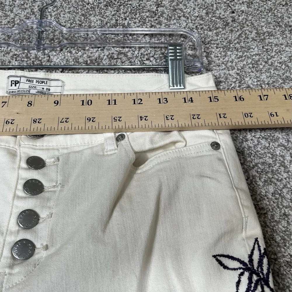 Free People High Rise Jeans Size 29 Embroidered Flower Print Button Skinny - Picture 4 of 7